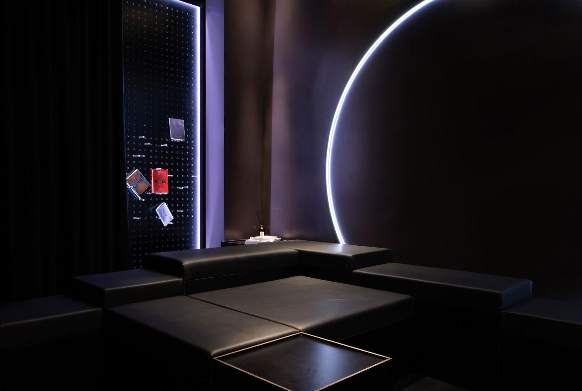 Your Very Unique Private Spa In Berlin Kreuzberg Apartment